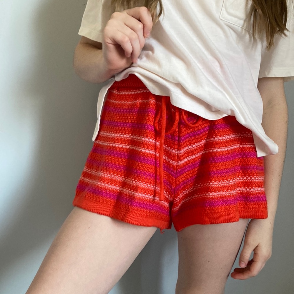 Orange and pink Crochet summer shorts with drawstring. Perfect for the beach